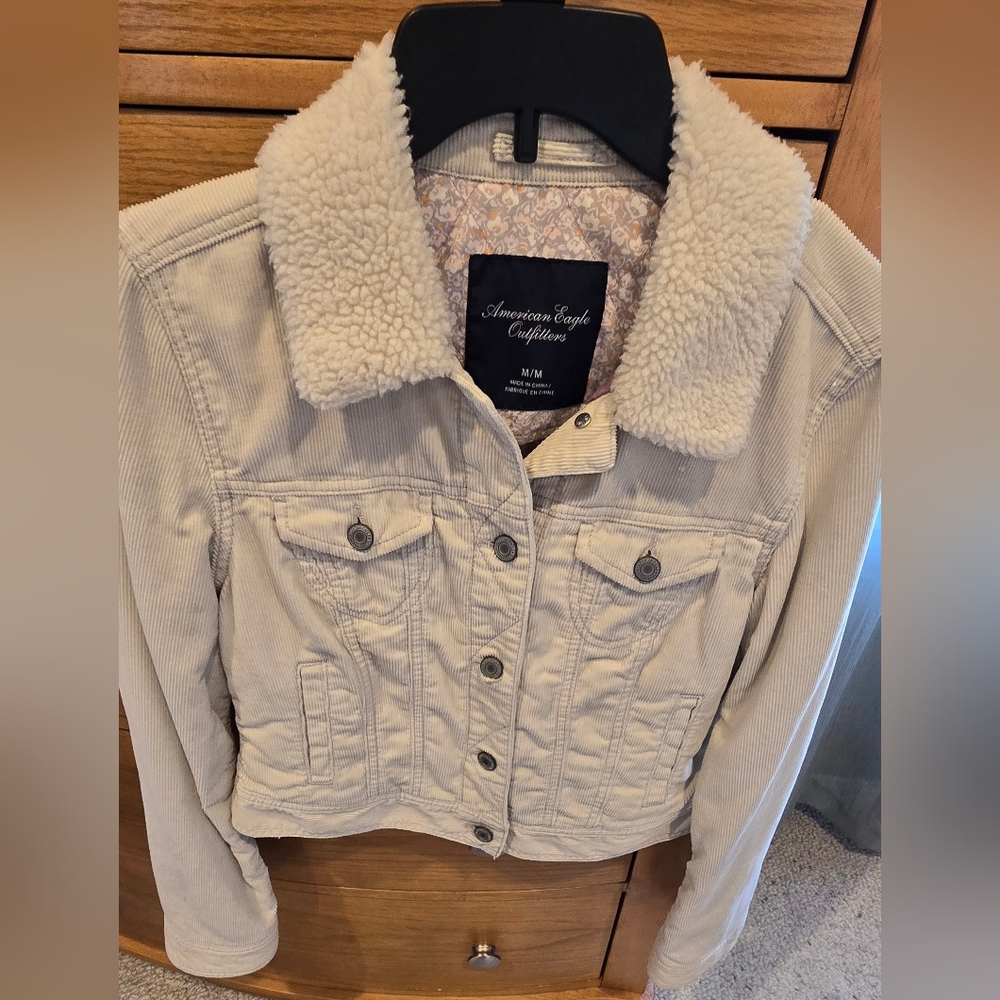 American Eagle Outfitters Cream Sherpa-Lined Corduroy Jacket, M, Like New!